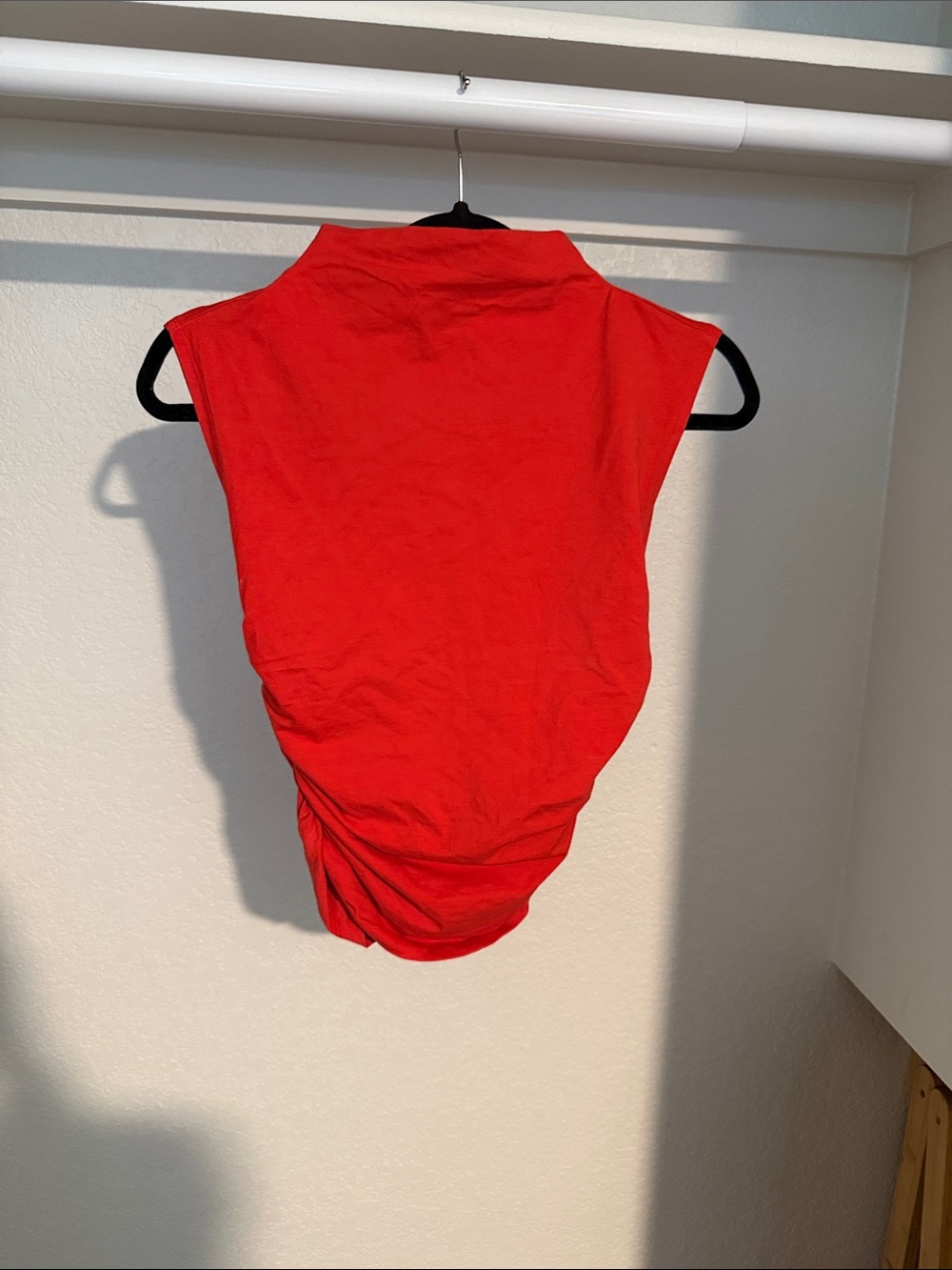 Maeve Vibrant Red Sleeveless Mock Neck Ruched Crop Top